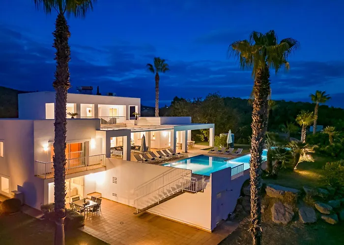 Villa Near Ibiza Town Sleeps 12,13